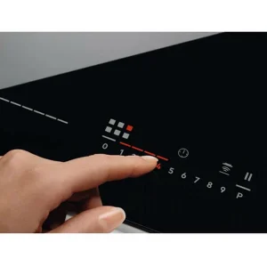 Electrolux GK38TSILO – Vitrocéramique à Fonctionnement Direct 9