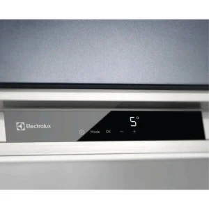 Electrolux IK3029SAR – Réfrigérateur Encastré Norme UE 60cm Entièrement Intégré 7